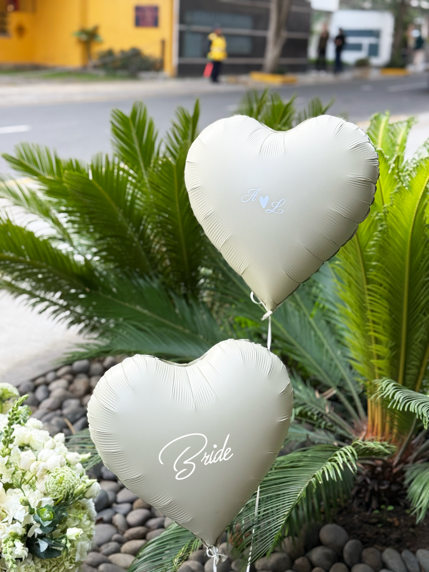 2 Globos con Helio Bride