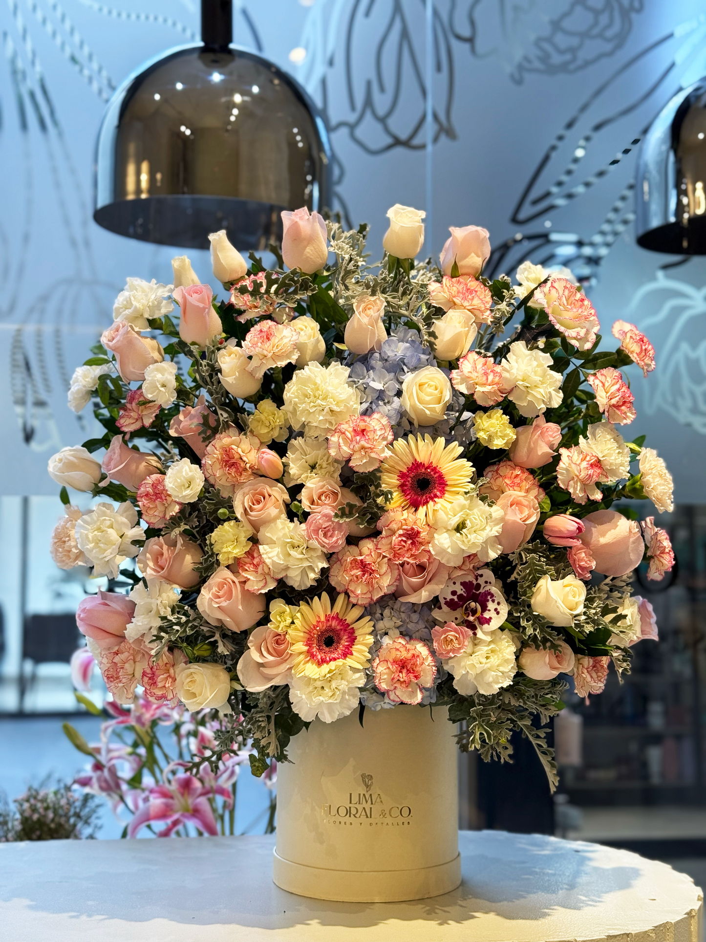 Box Daniela: Extra Grande Gender Reveal Tulipanes