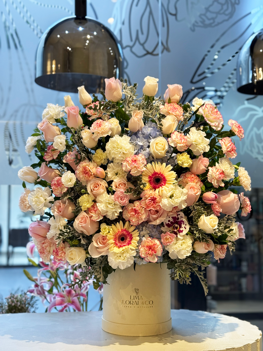 Box Daniela: Extra Grande Gender Reveal Tulipanes
