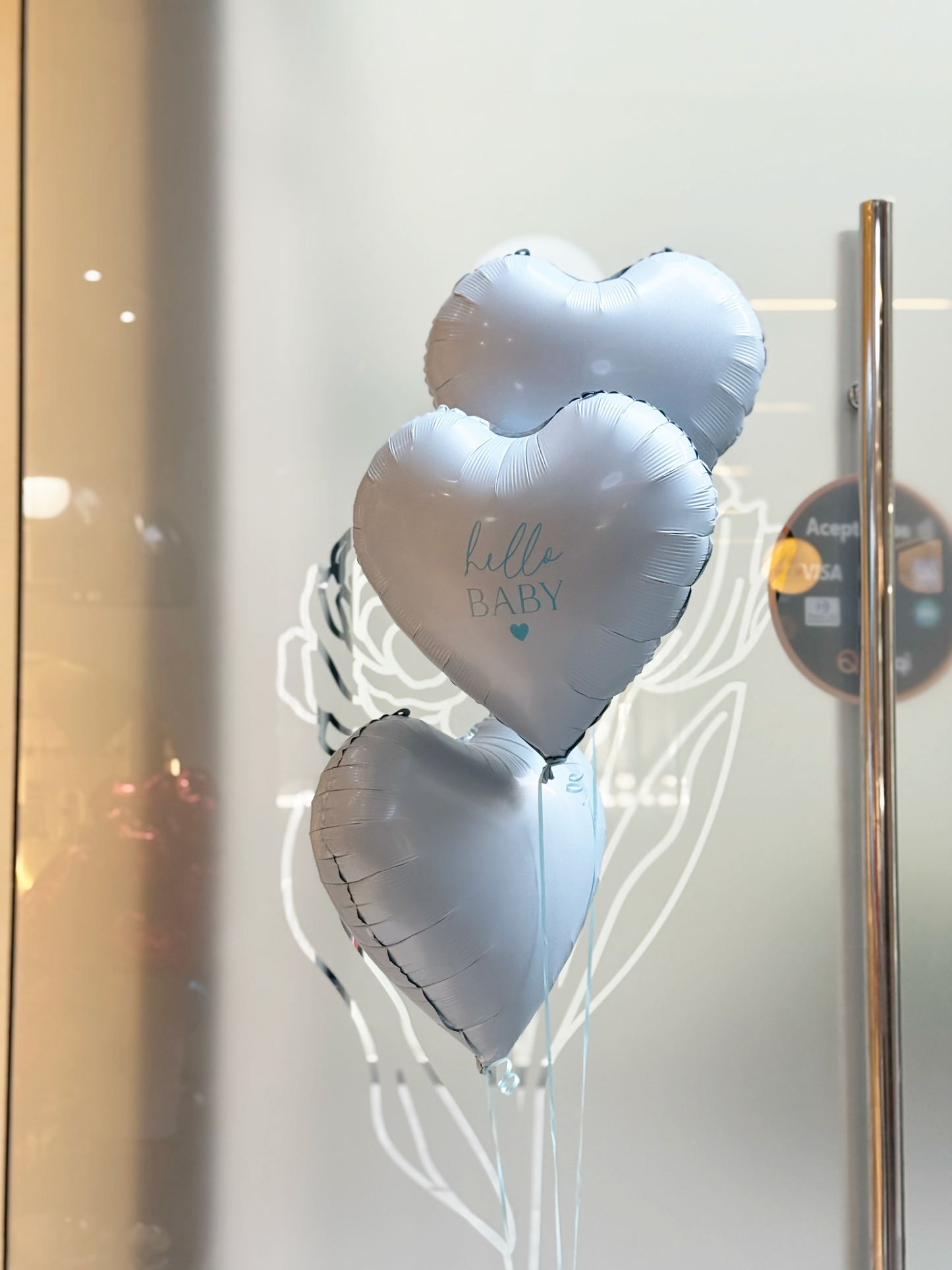 3 corazones con helio - Hello Baby