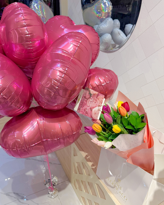 Sorpresa Tulip - ramo de tulipanes y globos con helio