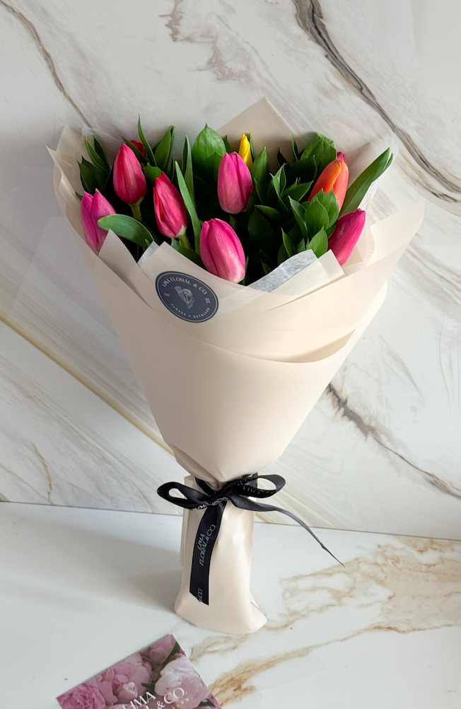Ramo 10 Tulipanes