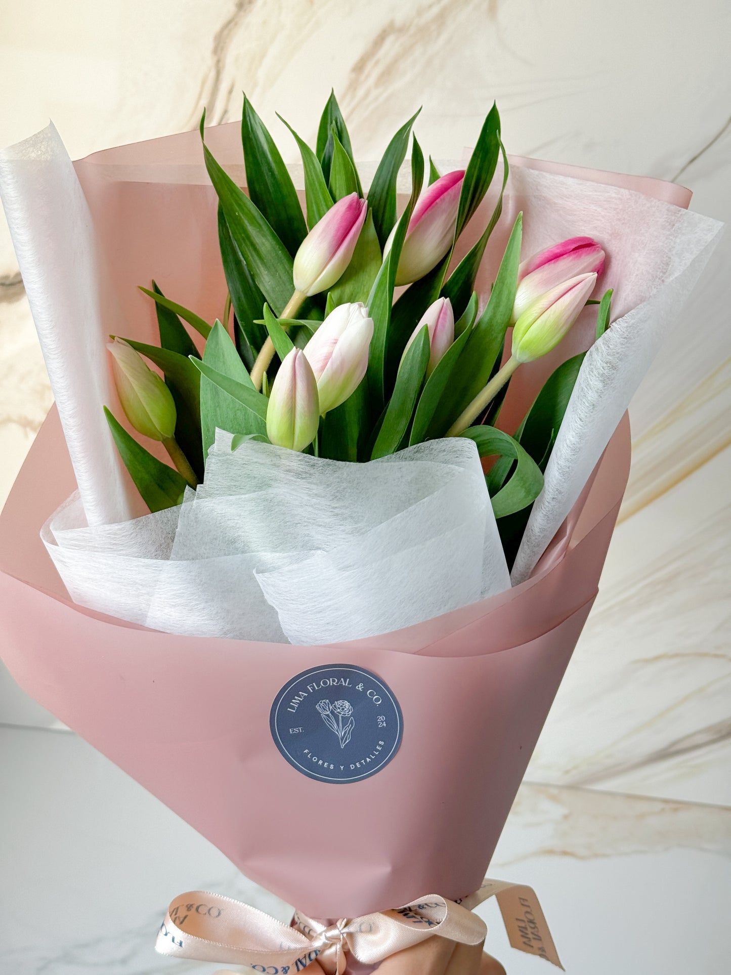 Ramo 8 Tulipanes