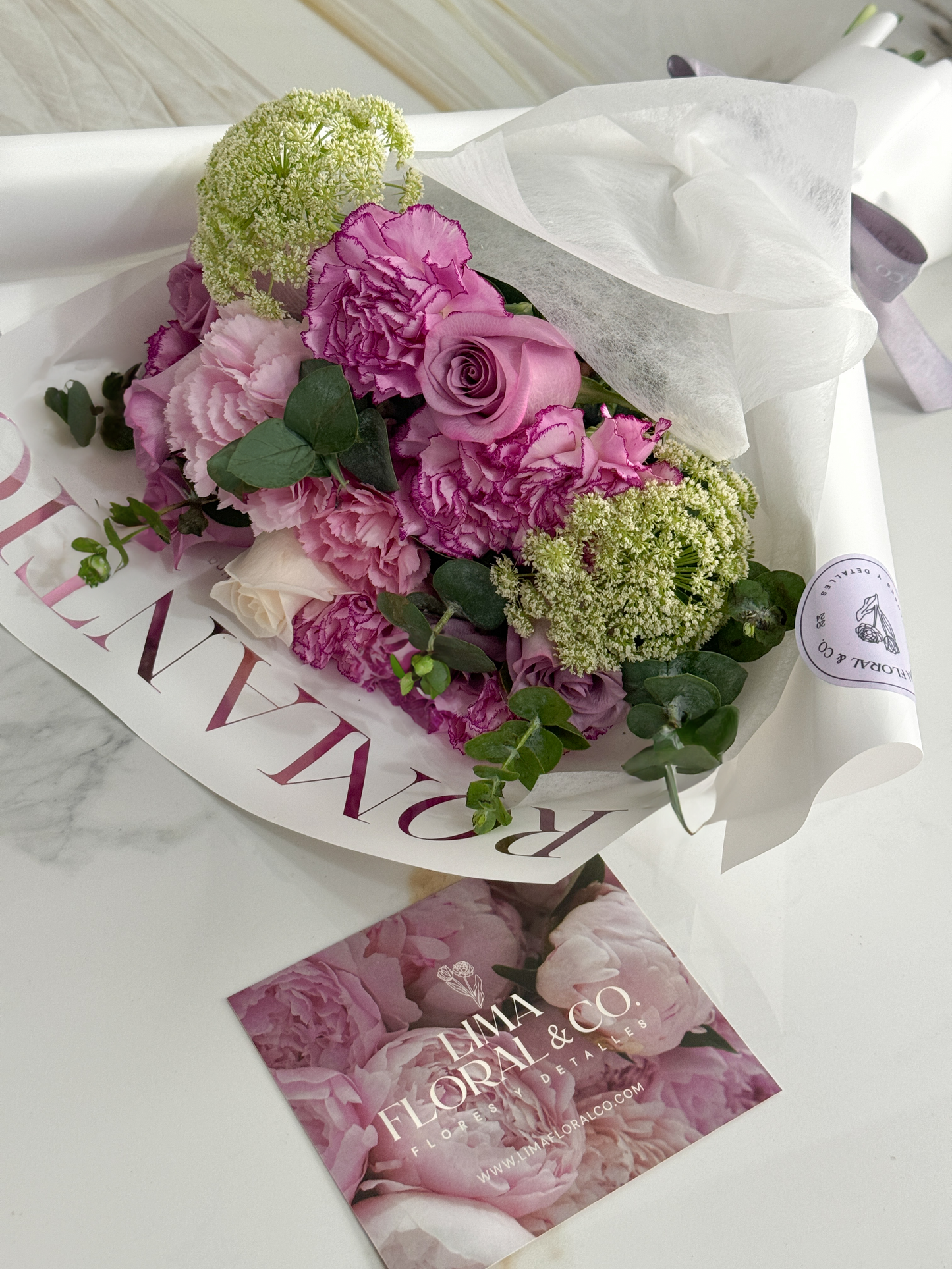 Ramo Aitana: rosas & claveles
