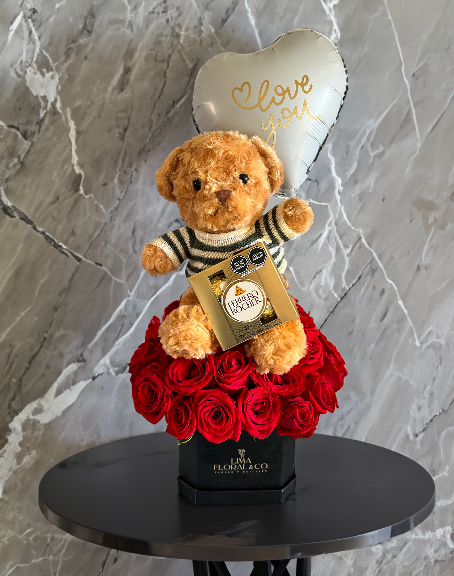 Pack Cuddly Teddy: Mini Luxury Box 40 Rosas + Peluche Osito + Chocolates