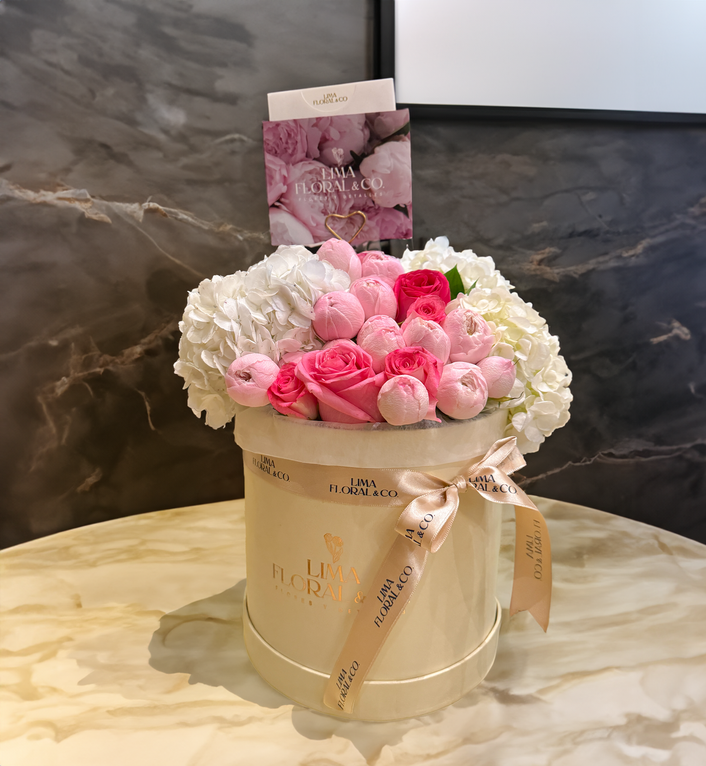 Box Paris Premium: Peonias
