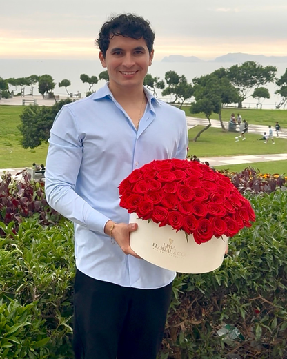 Round Luxury: Rosas Rojas