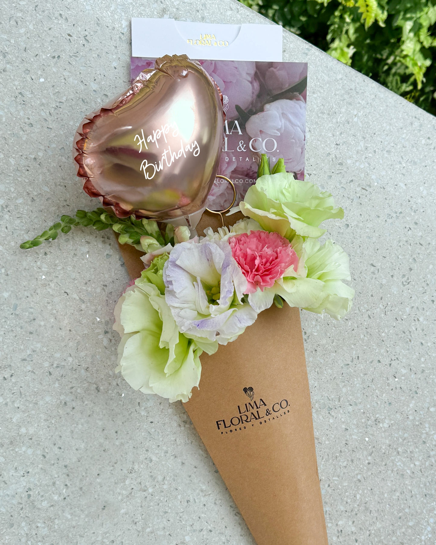 Cono Floral: Detalle Corporativo