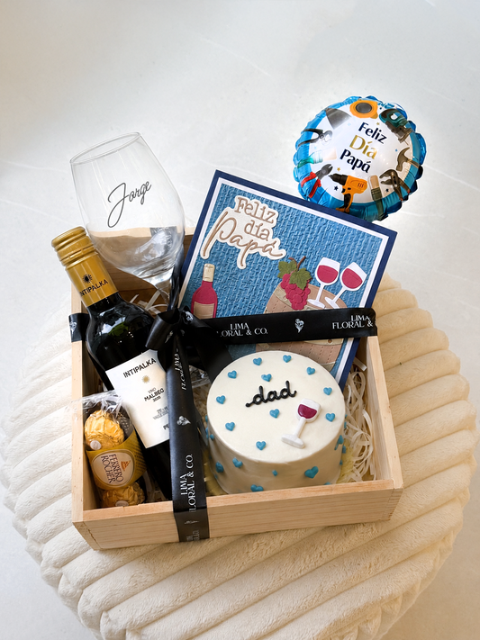 Wine & Cake - Gift Box
