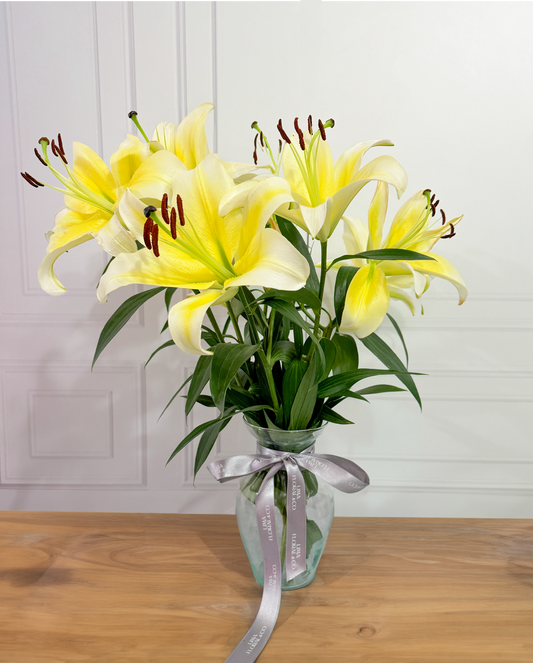 Jarrón Lilium: 10 Lirios
