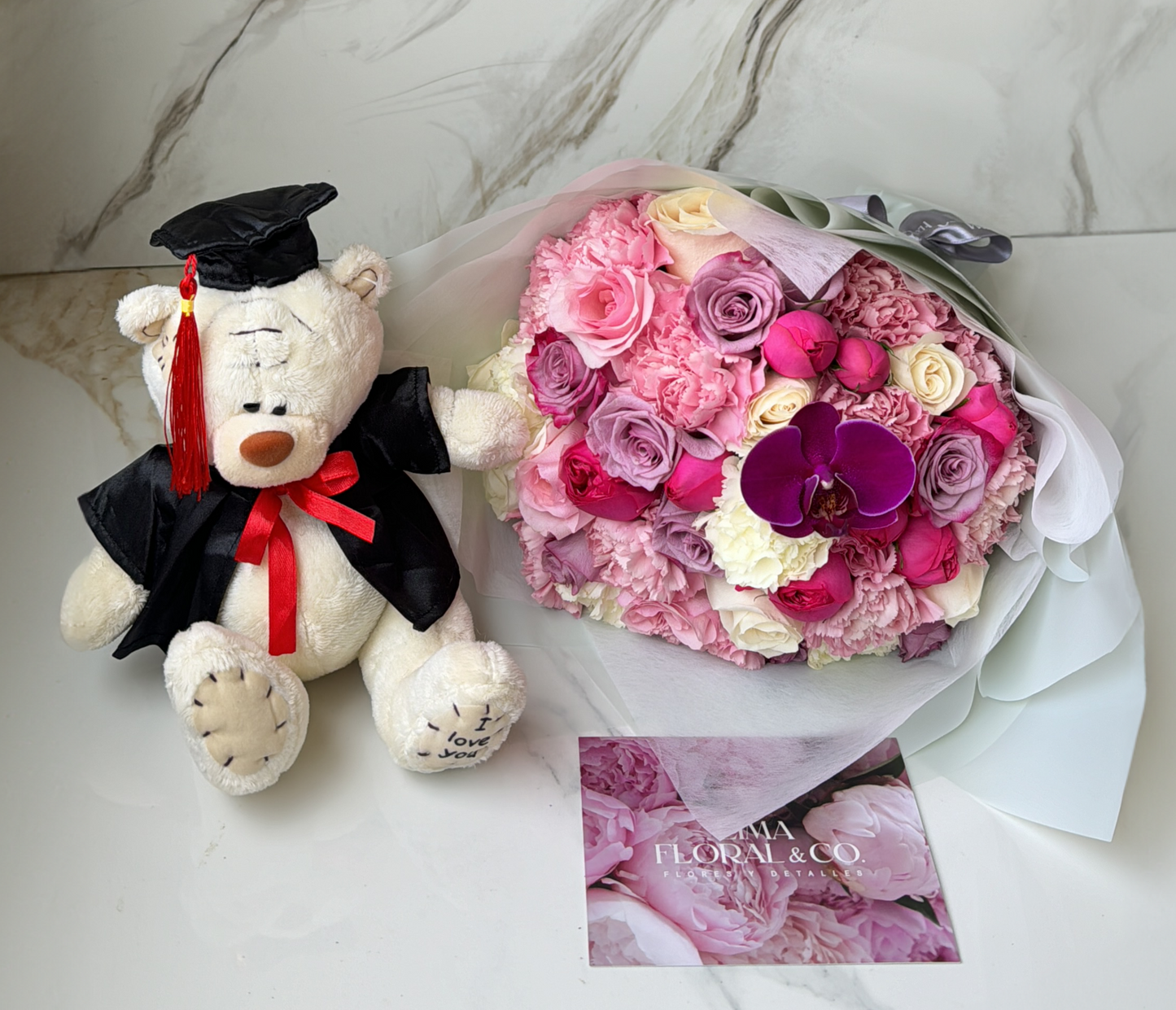 Ramo Gigi + osito graduado - Pack graduación rosas inglesas mini peonias