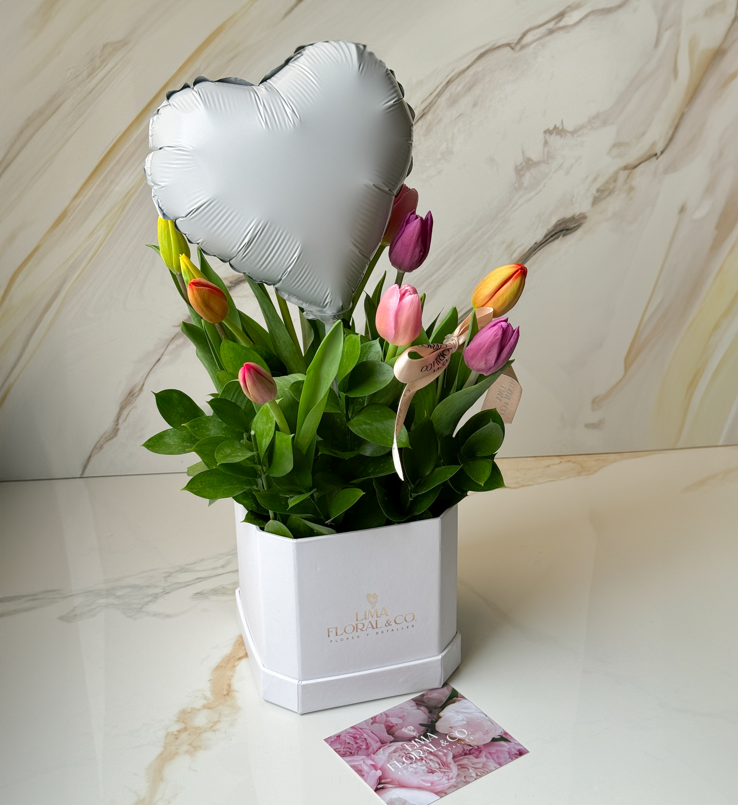 Mini Box de 10 Tulipanes: Jardín de Tulipanes