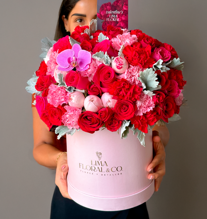 Box amore premium - rosas inglesas, rosas importadas y claveles.