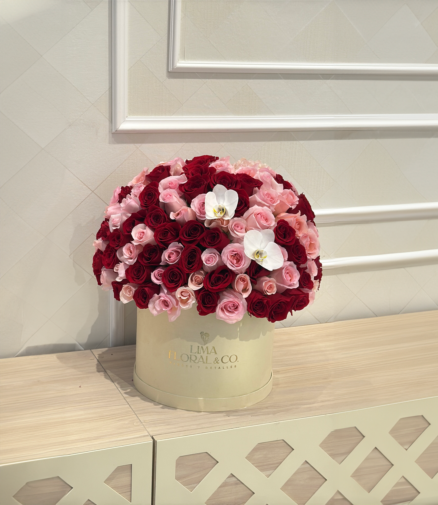 The luxury box - extra grande/extra lujo