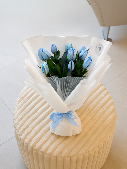 Ramo tulipanes celestes